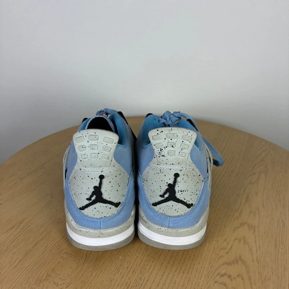 Air Jordan 4 Retro Sneakers UNC University Blue‎ Men's 11 Basketball CT8527-400